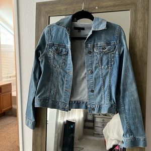 Medium/light  wash denim jacket